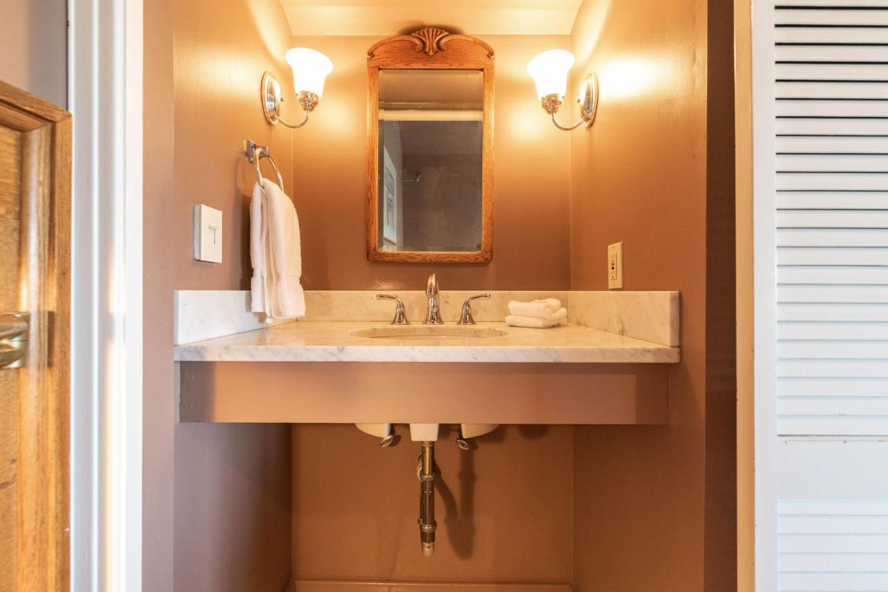 Seattle Gaslight Inn Eksteriør bilde